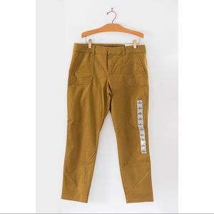 Old Navy Pixie Pant